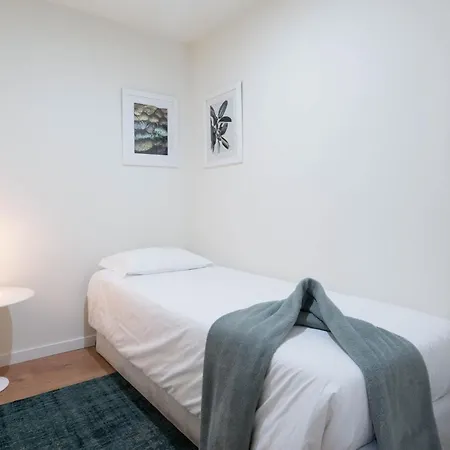 Domus 21 - Entreparedes Apartamento Oporto